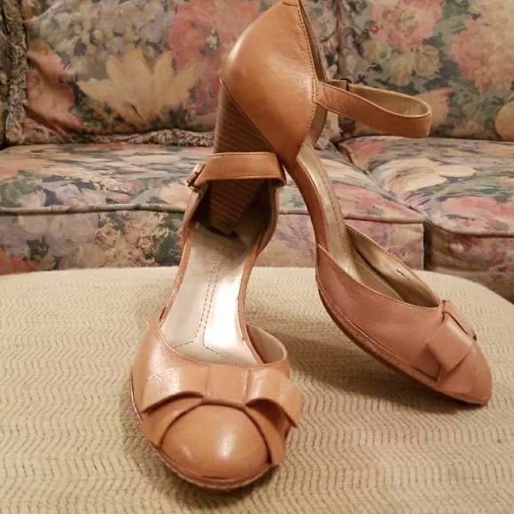 DKNYC Shoes - DKNY ankle strap heels